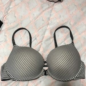 Victoria’s Secret Bra